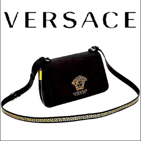 versace parfum sac maquillage|macy's Versace.